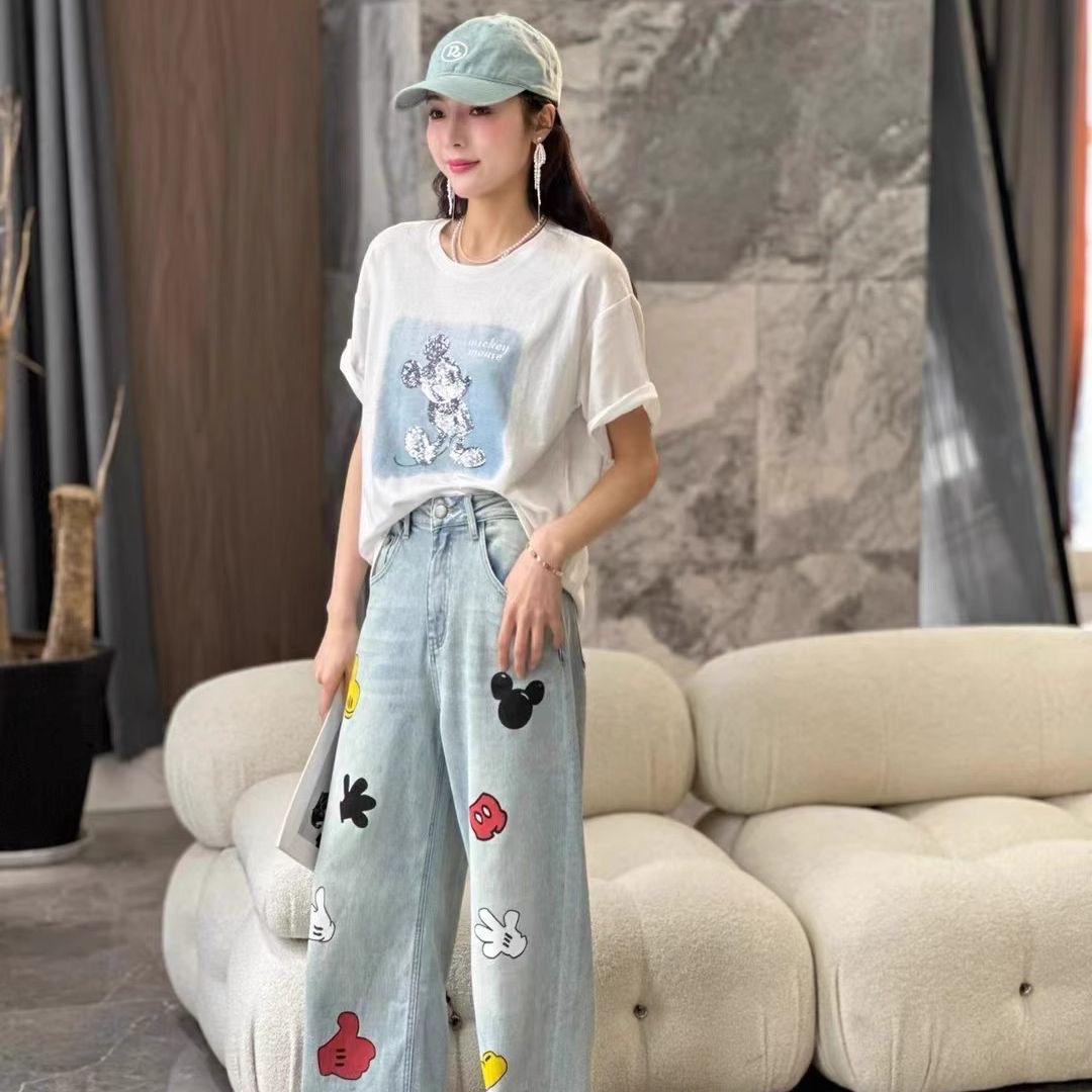 Playful Cartoon Patch Denim Jeans 👖✨